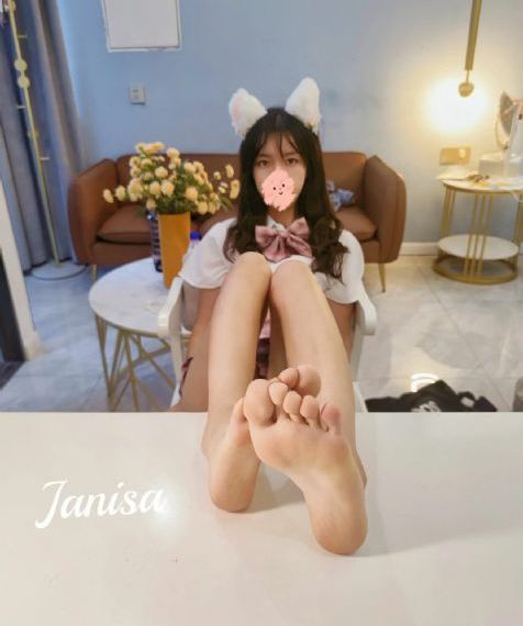 美女脱得一光二净的全身视频_国语版全集