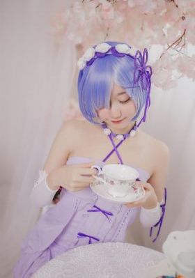 深蓝与月光_720日韩电影在线